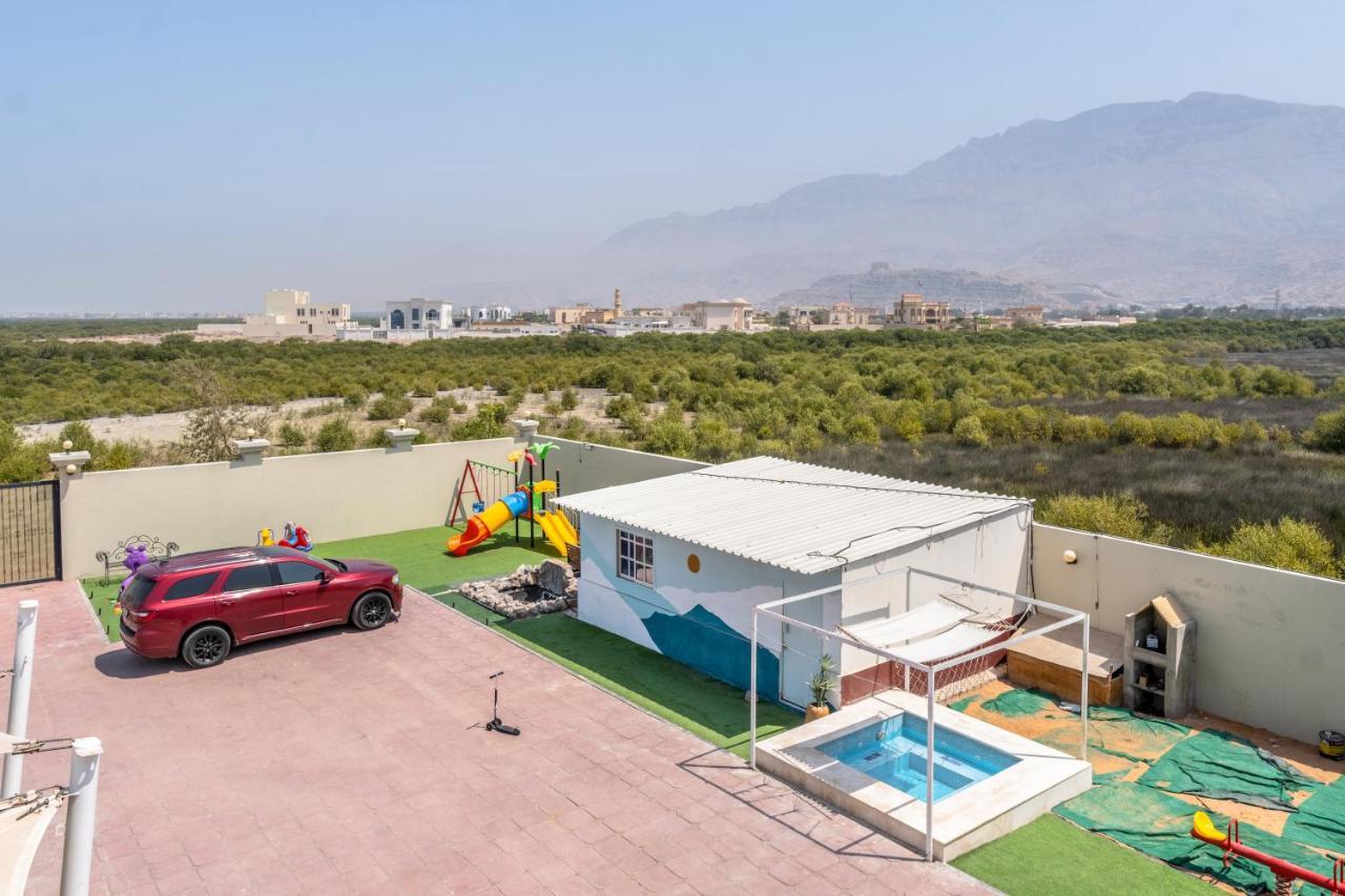 Lazeemah Chalet استراحة اللزيمه Villa Rász el-Haima Kültér fotó